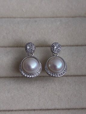 Classic Pearl Halo Drop Earrings Silver Tone Crystal Freshwater Pearl